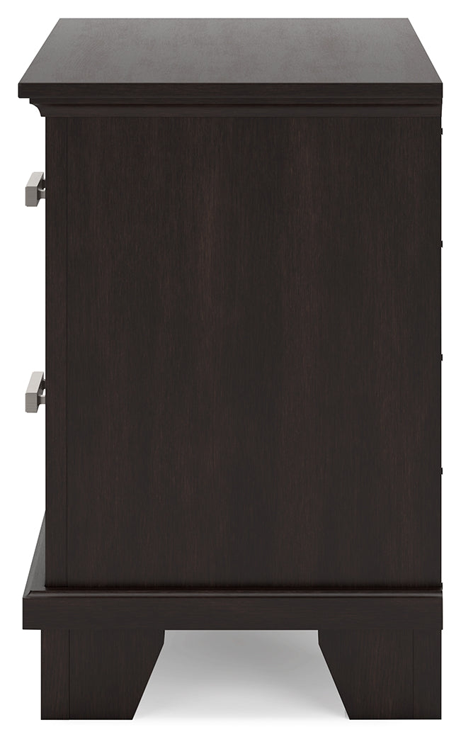 Covetown Queen Panel Bed