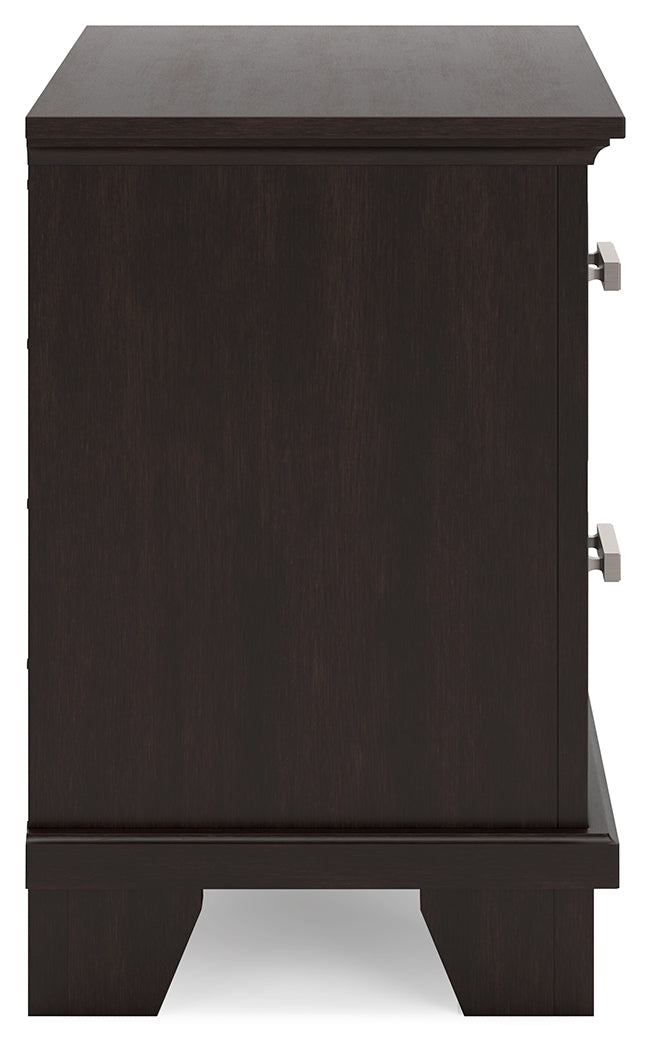 Covetown Queen Panel Bed