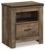 Trinell Queen Panel Bed