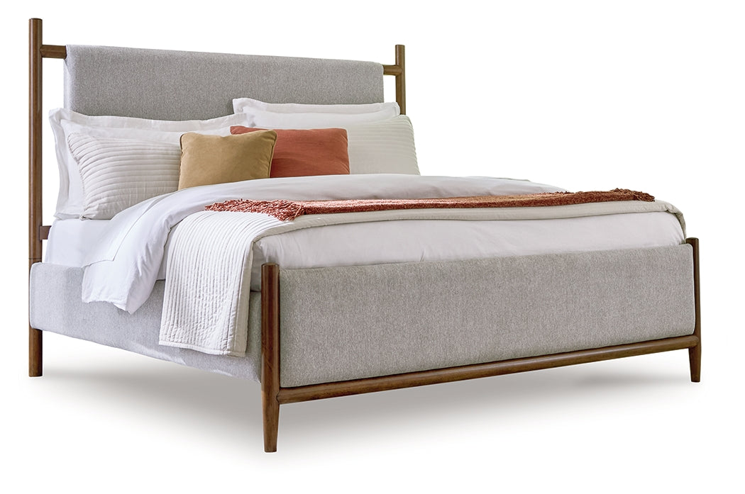 Lyncott Queen Upholstered Panel Bed