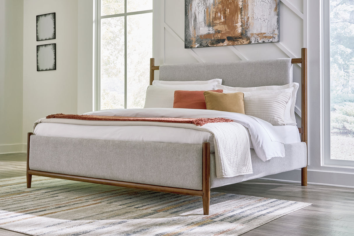 Furniture City Houma - Ashley Furniture - Lyncott Bedroom - California King Upholstered Bed / Brown - B615B7