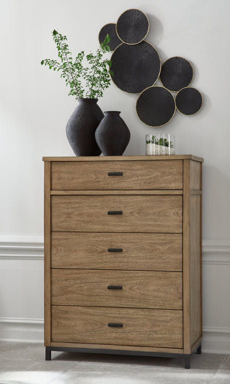 Furniture City Houma - Ashley Furniture - Tomtyn Chest of Drawers - Five Drawer Chest / Light Brown - B622-46
