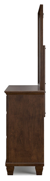 Danabrin Queen Panel Bed