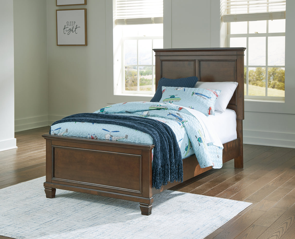 Danabrin Twin Panel Bed, Dresser and Mirror