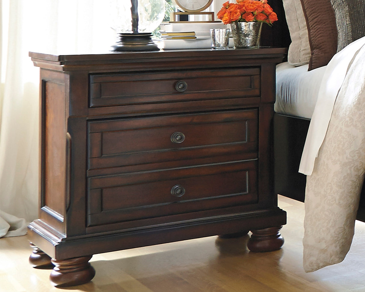 Porter Queen Panel Bed