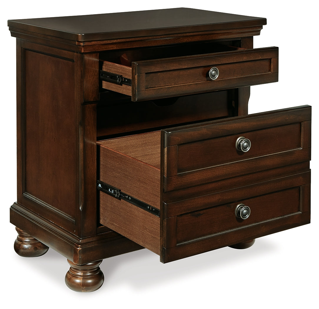 Porter Queen Panel Bed, Dresser, Mirror and 2 Nightstands