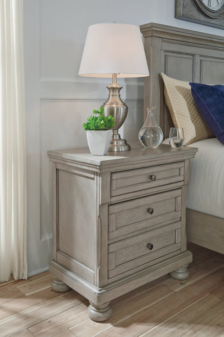 Furniture City Houma - Ashley Furniture - Lettner Bedroom - Queen Sleigh Bed / Light Gray - B733B32