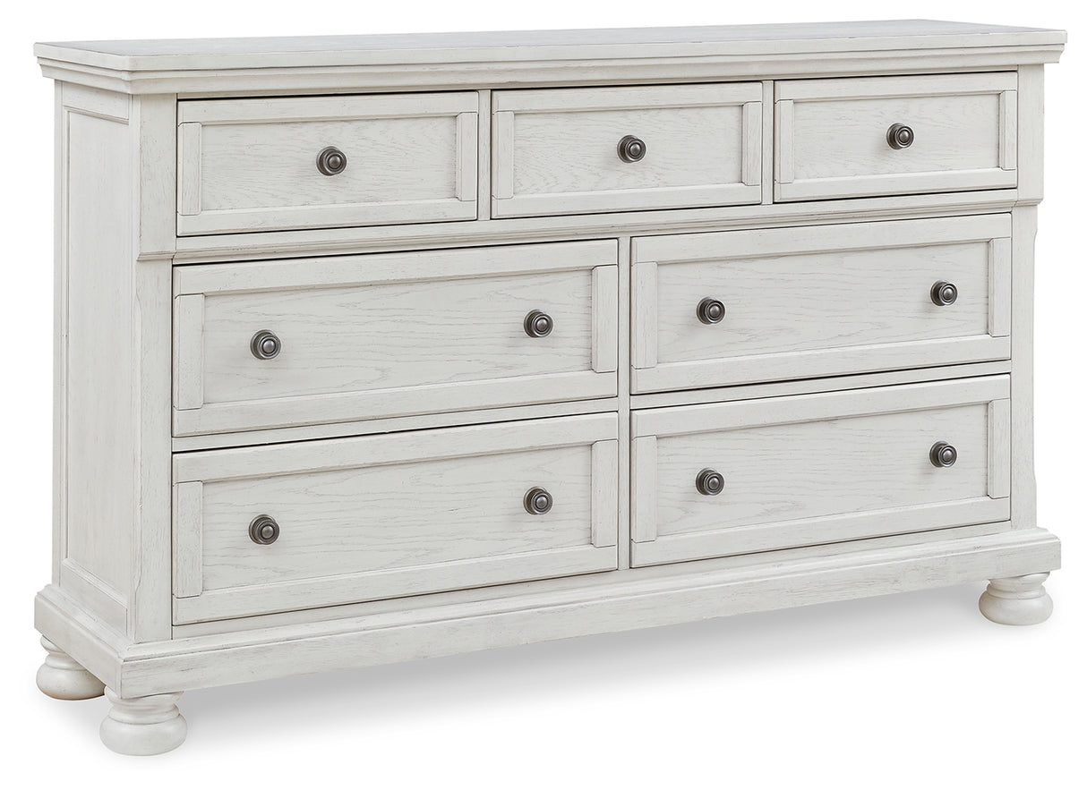 Robbinsdale Queen Panel Bed