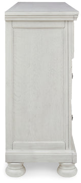 Robbinsdale Queen Panel Bed