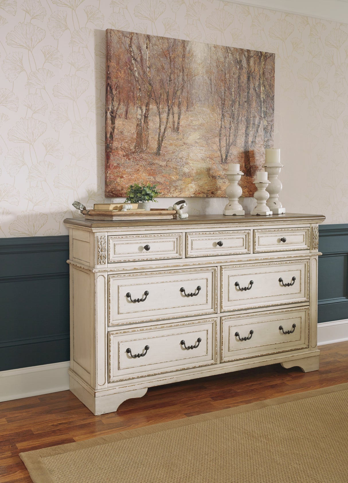 Realyn Queen Upholstered Panel Bed