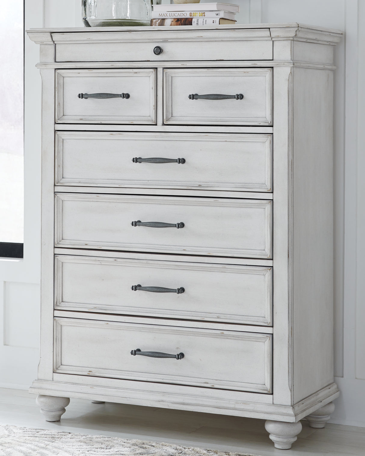 Kanwyn King Panel Bed