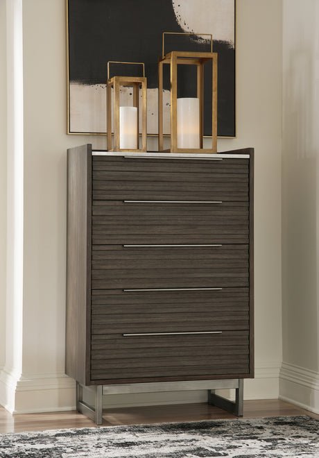 Furniture City Houma - Ashley Furniture - Arkenton Chest of Drawers - Five Drawer Chest / Grayish Brown/White - B786-46