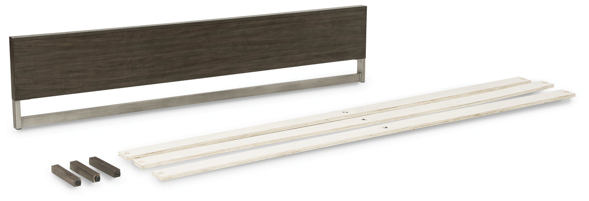 Arkenton Queen Panel Bed