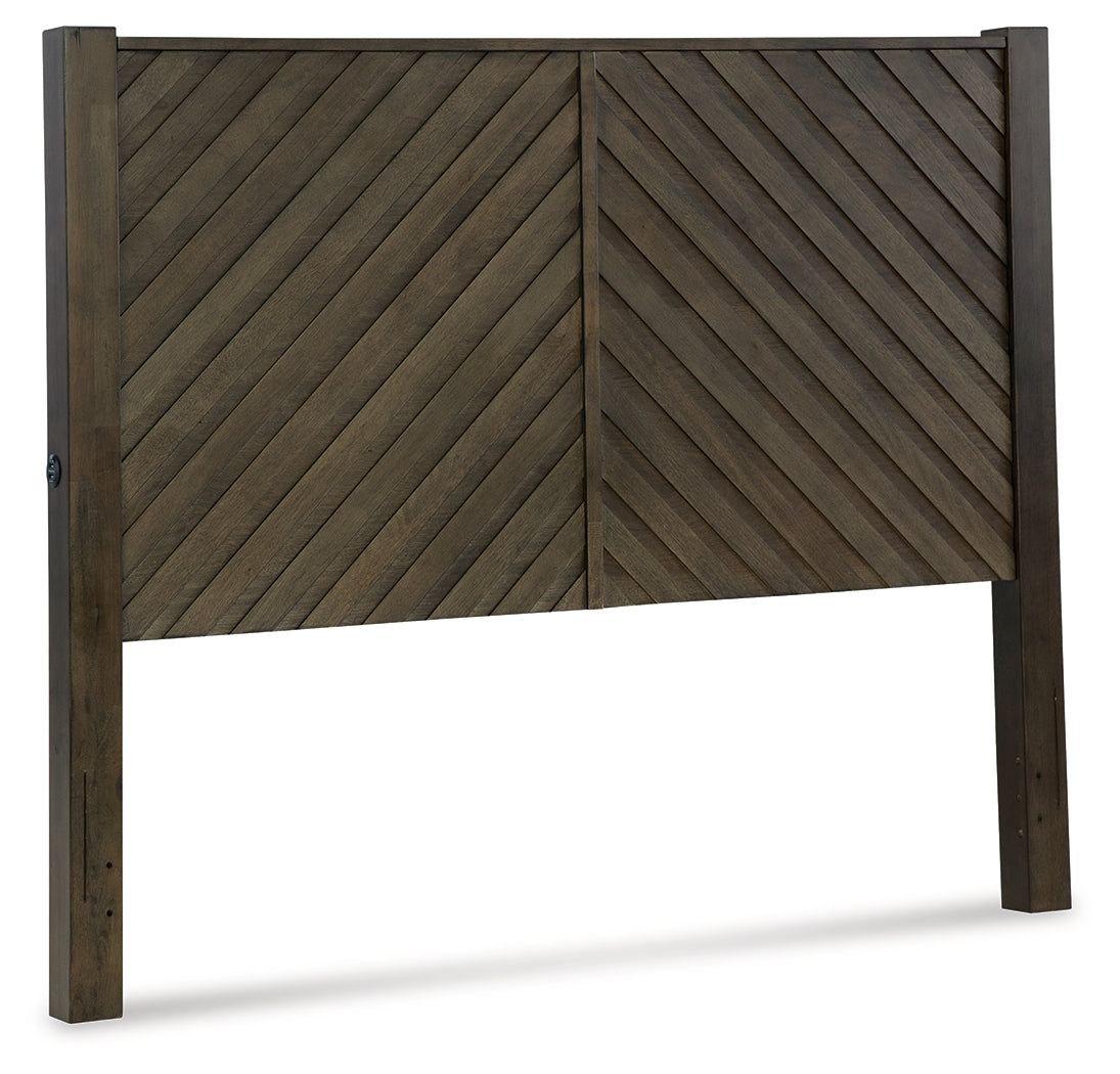 Arkenton Queen Panel Bed