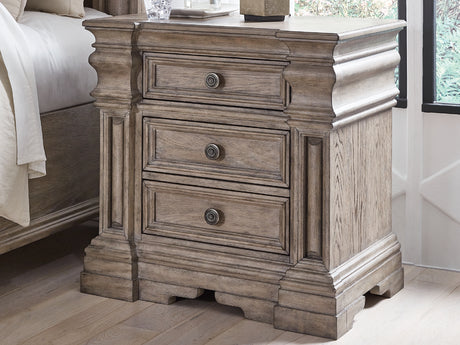 Furniture City Houma - Ashley Furniture - Blairhurst Nightstand - Three Drawer Night Stand / Light Grayish Brown - B916-93