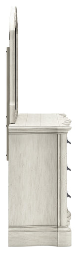 Arlendyne Queen Upholstered Bed