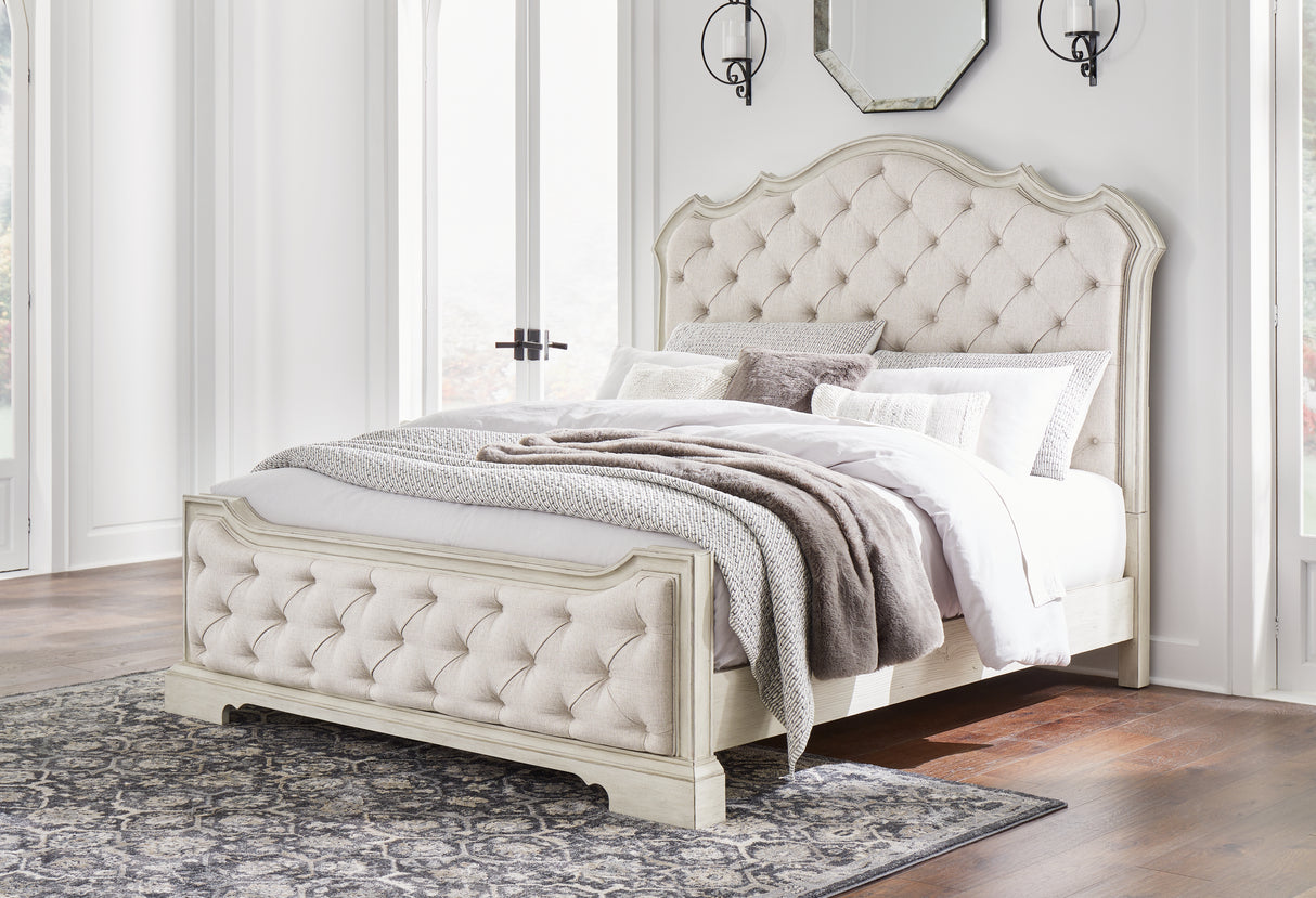 Arlendyne King Panel Bed and 2 Nightstands