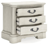 Arlendyne King Panel Bed and 2 Nightstands