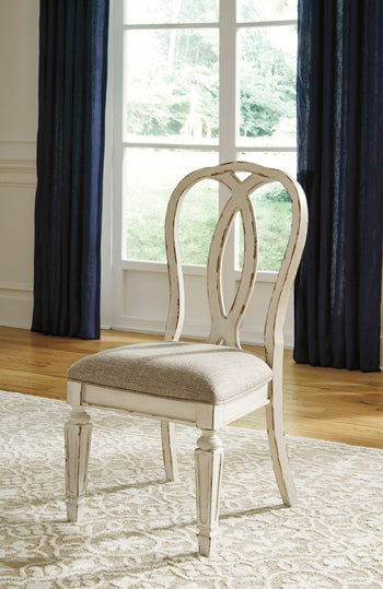 Furniture City Houma - Ashley Furniture - Realyn Dining Chair (Set of 2) - Dining Chair (Set of 2) / Chipped White - D743-02X2