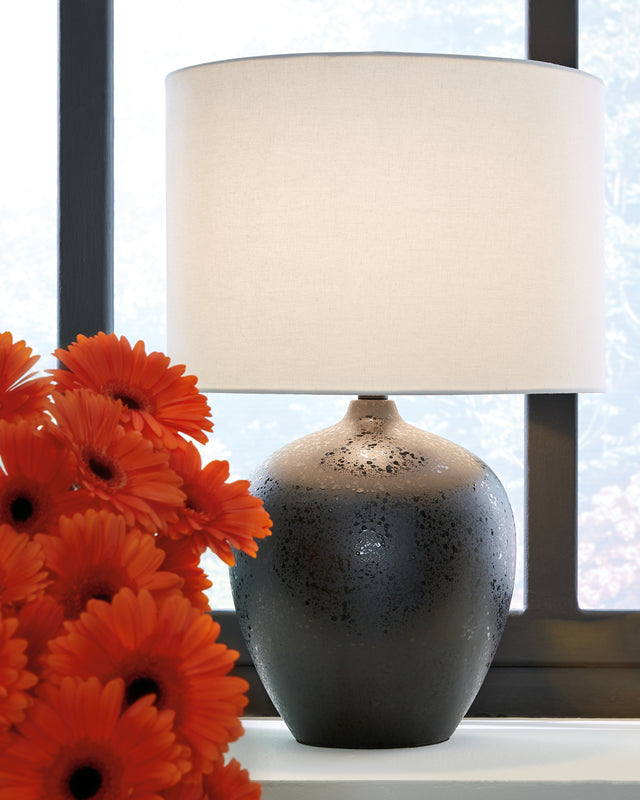 Furniture City Houma - Ashley Furniture - Ladstow Table Lamp (Set of 2) - Table Lamp (Set of 2) / Black - L123894X2
