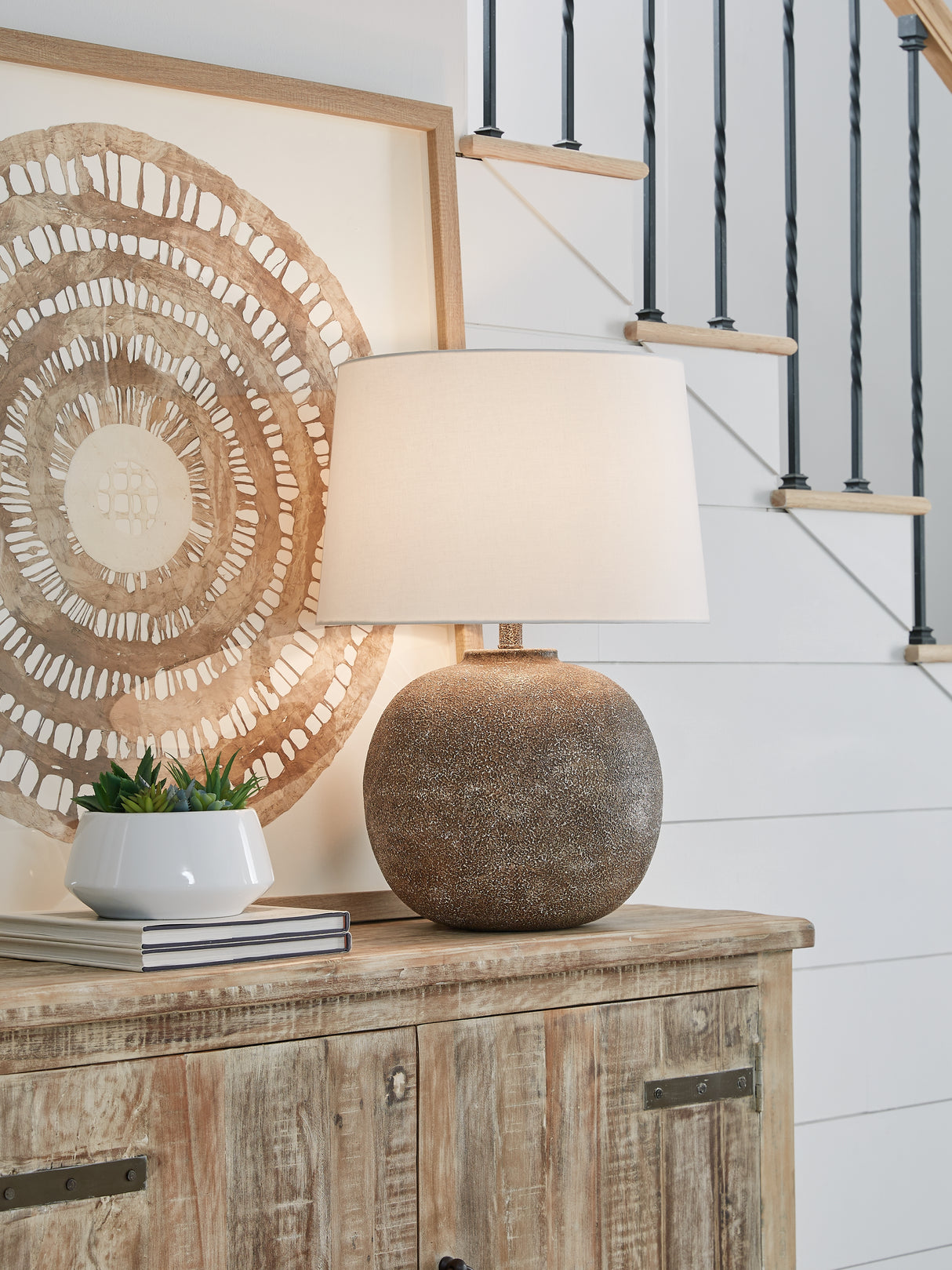 Furniture City Houma - Ashley Furniture - Neavesboro Lighting - 2-Piece Lamp Set / Antique Brown/White - L207484X2
