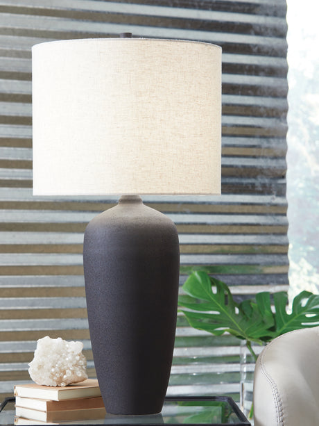 Furniture City Houma - Ashley Furniture - Ryenburg Lighting - Metal Table Lamp (1/CN) / Black - L207584