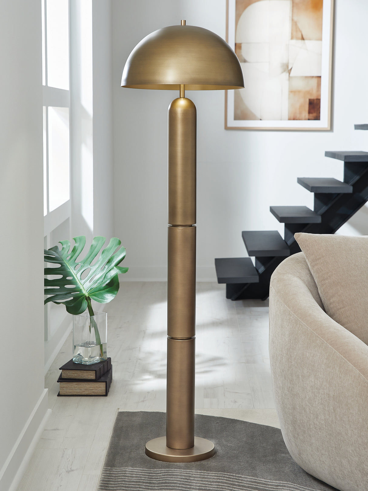 Wendfield Floor Lamp
