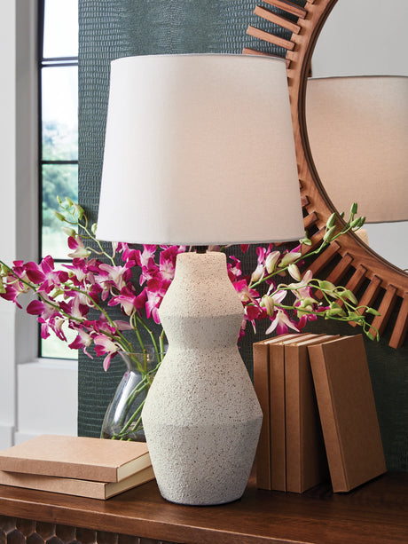 Furniture City Houma - Ashley Furniture - Dawthorne Table Lamp - Paper Table Lamp (1/CN) / Cream - L236034