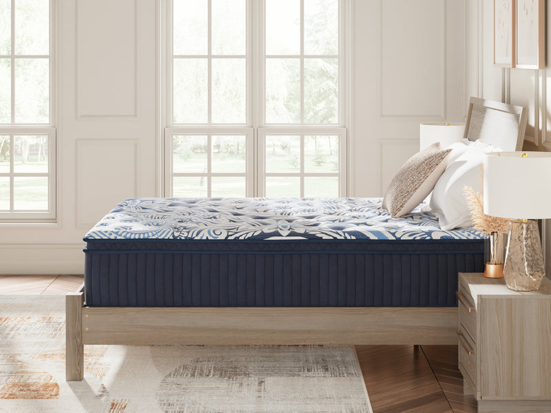 Plush Luxe 2.0 Mattresses