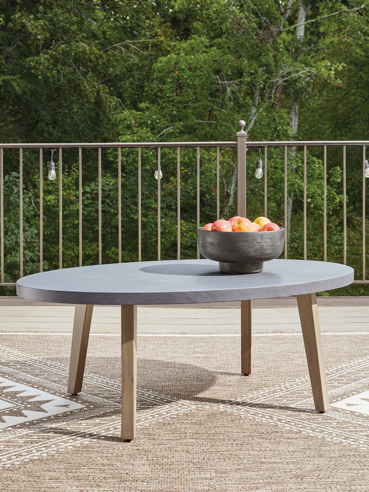 Harmony Headlands Outdoor Coffee Table