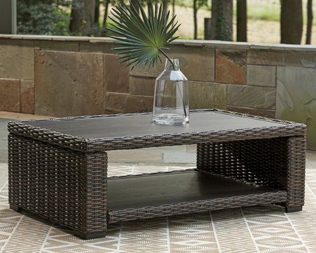 Furniture City Houma - Ashley Furniture - Grasson Lane Coffee Table - Rectangular Cocktail Table / Brown - P783-701