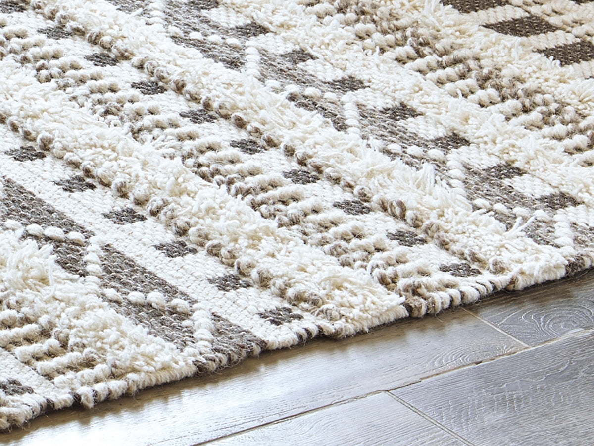 Furniture City Houma - Ashley Furniture - Karalee Rug - 8' x 10' Rug / Ivory/Brown - R404441
