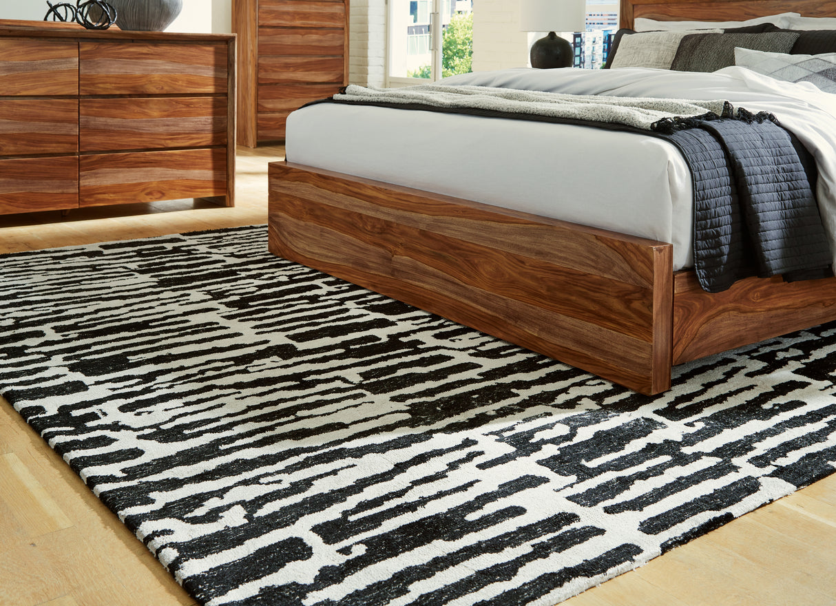 Furniture City Houma - Ashley Furniture - Bramshaw Rug - 10' x 14' Rug / Black/Ivory - R406760