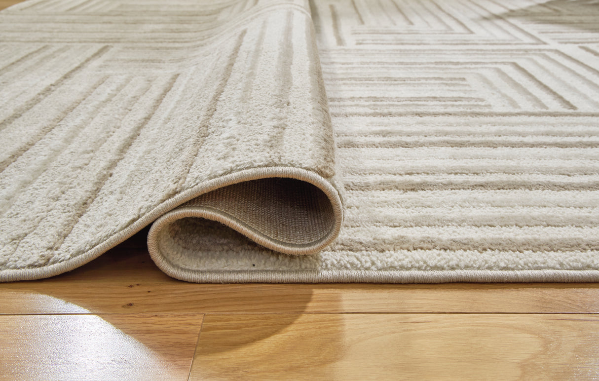 Darmondard 5' x 7' Rug