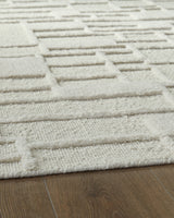Empriss 5' x 7' Area Rug