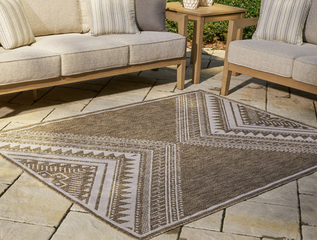 Furniture City Houma - Ashley Furniture - Dunsler Rug - 5' x 7' Rug / Brown/Cream - R900012