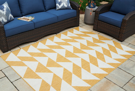 Furniture City Houma - Ashley Furniture - Thomley Rug - 5' x 7' Rug / Ivory/Yellow - R900062