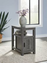 Furniture City Houma - Ashley Furniture - Fendenmore Chairside End Table - Chair Side End Table / Brown/Gray - T190-317