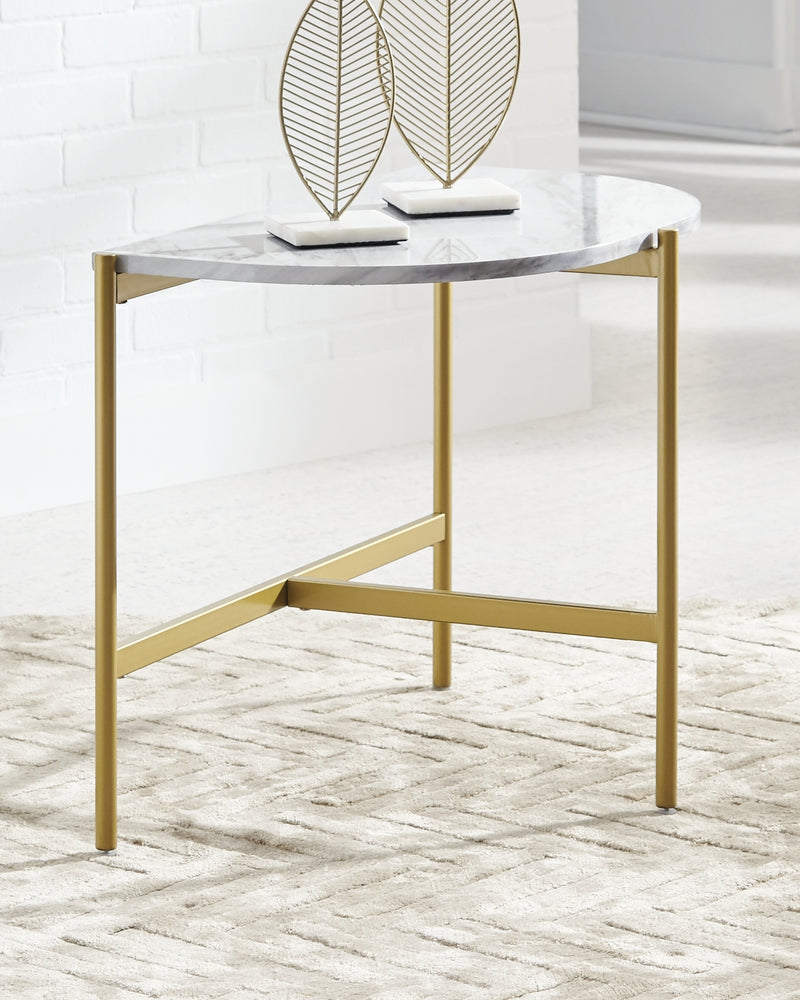 Wynora Chairside End Table