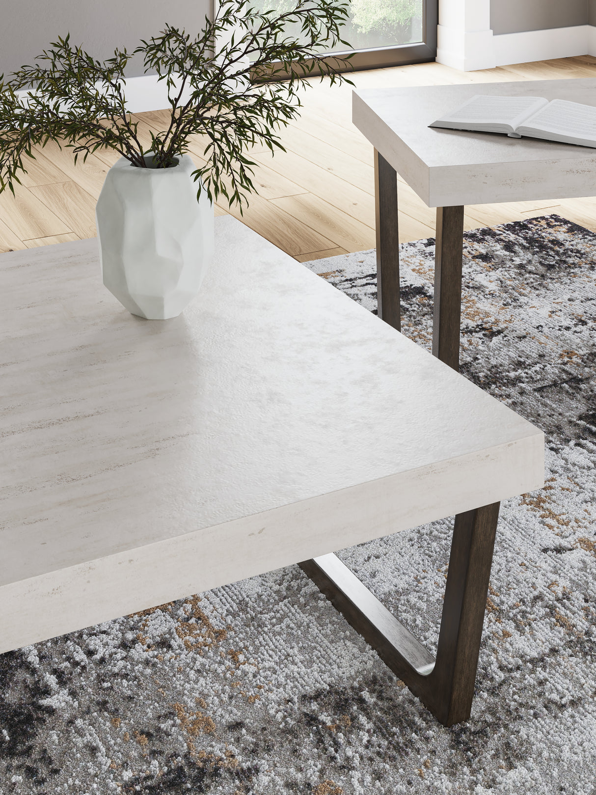 Westenfort Table (Set of 2)