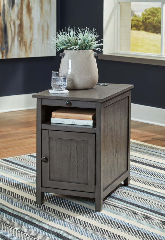 Furniture City Houma - Ashley Furniture - Treytown Chairside End Table - Chair Side End Table / Gray - T300-317