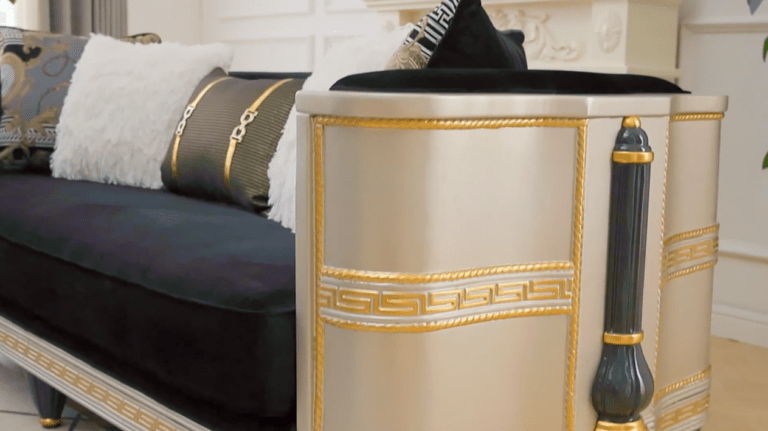 HD-9042 - Loveseat - Silver / Black / Gold