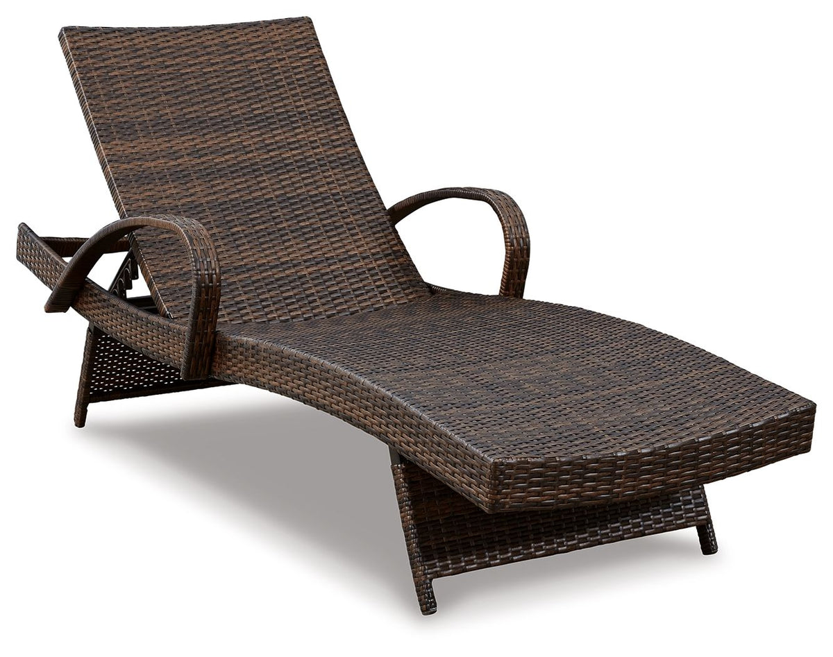 Kantana - Chaise Lounge (Set of 2) - Brown
