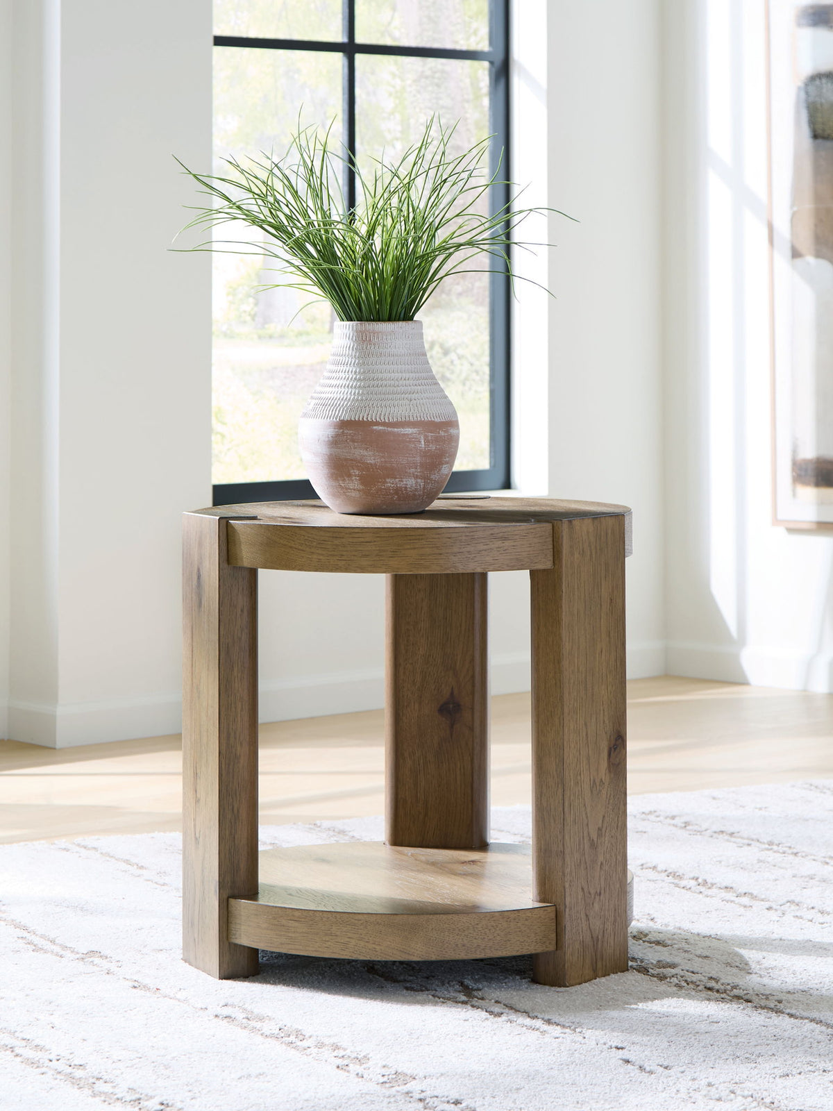 Flangren - Round End Table - Light Brown